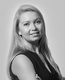 Anna Bier - Palm Property Sales Specialist